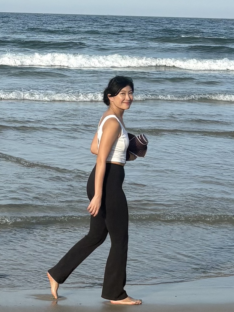 Yvonne, 穩綻瑜珈 Root to Bloom Yoga Teacher